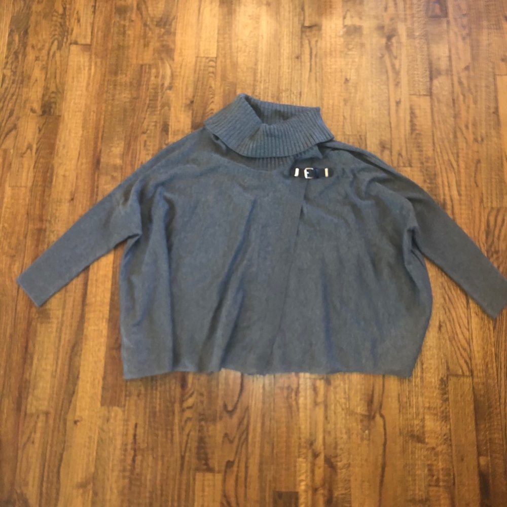 NWT Calvin Klein Gray Turtleneck Poncho Size S/M